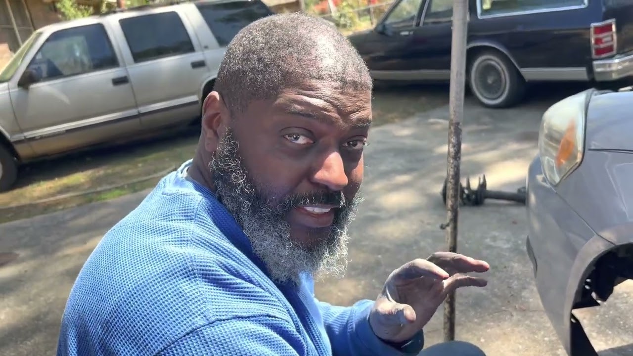 2006 CHEVY IMPALA ON 26” UNGROUNDED RIM KING MAKEOVER