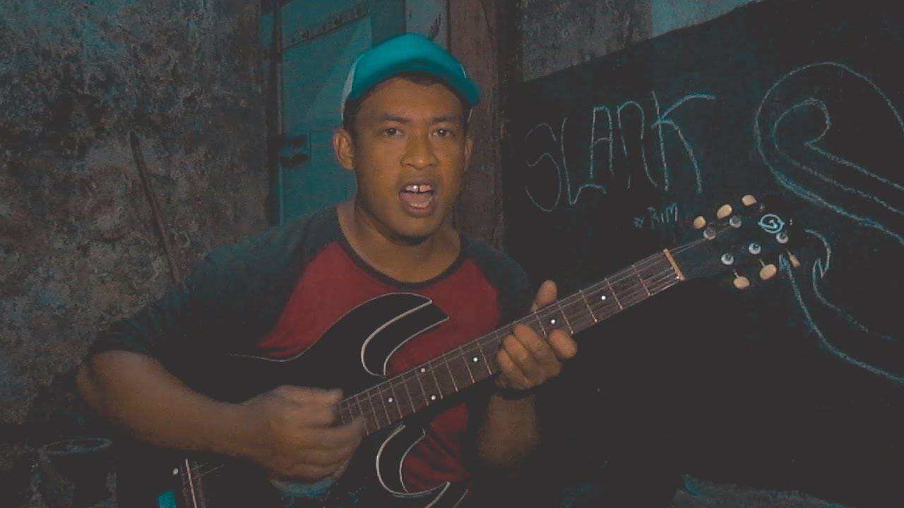 Gitaris internasional menyiptakan lagu sendiri woww... - YouTube