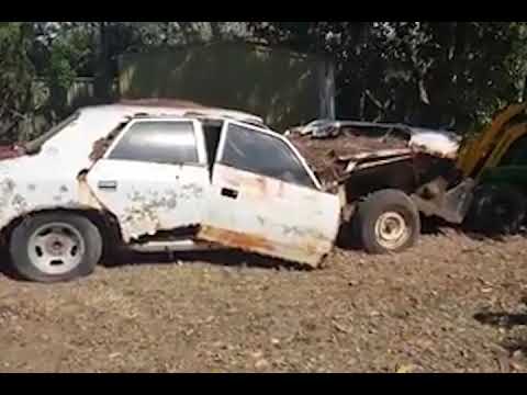 We Kanga Dig It Moving Cars With A Kanga