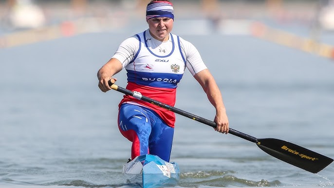 Ол куннилингус береді және әйел кончаларын онлайн Іштен жыныстық қатынас: қынап ішіндегі камера