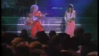 Video thumbnail of "Van Halen - Theres Only One Way To Rock ( Live Without a Net )"