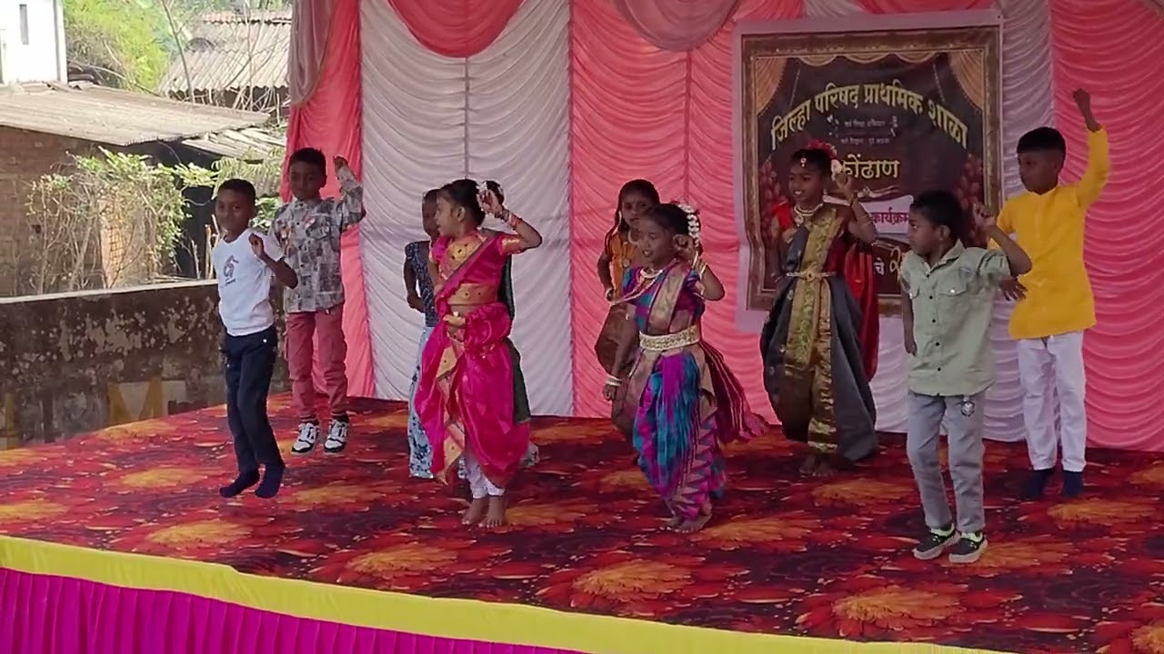 Bam bam bole // बारीक पोर काय भारी नाचतात 😜🤪🥰🤪