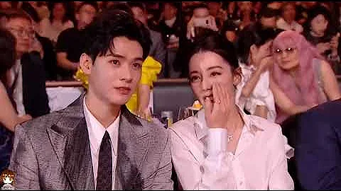 Dilireba and Gong Jun Harper’s Bazaar Icons Gala 2023 Popular Icon Award - DayDayNews