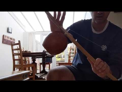 Tutorial: How to string, adjust & unstring your berimbau