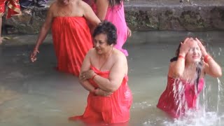 Open holy bath nepali aunty