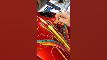 Pinstriping Gas Tank Victory #pinstriping #brush #calligraphy  #bike #victory #indian #moto #custom