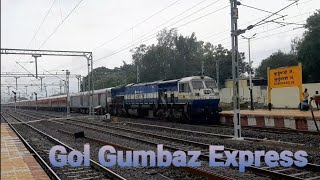 Gumbaz Express Arrving At Kurduwadi Jn.16536