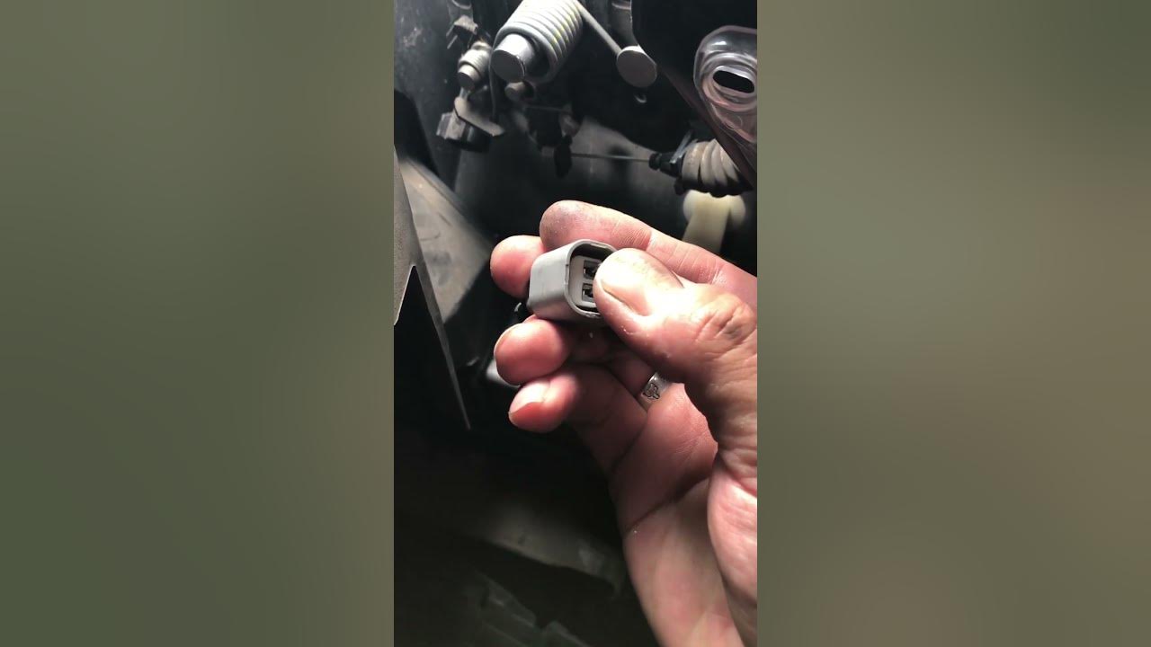 How to fix Hood Ajar Sensor Warning Issue on the 2nd Gen Ford Fusion