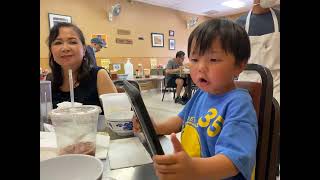 20220622 Max say good by auntie 2 to Vietnam