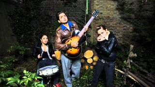 Kitty, Daisy & Lewis - What Quid chords