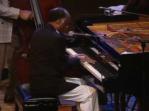 Ahmad Jamal Photo 12