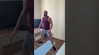 Плие приседания с «пульсом»