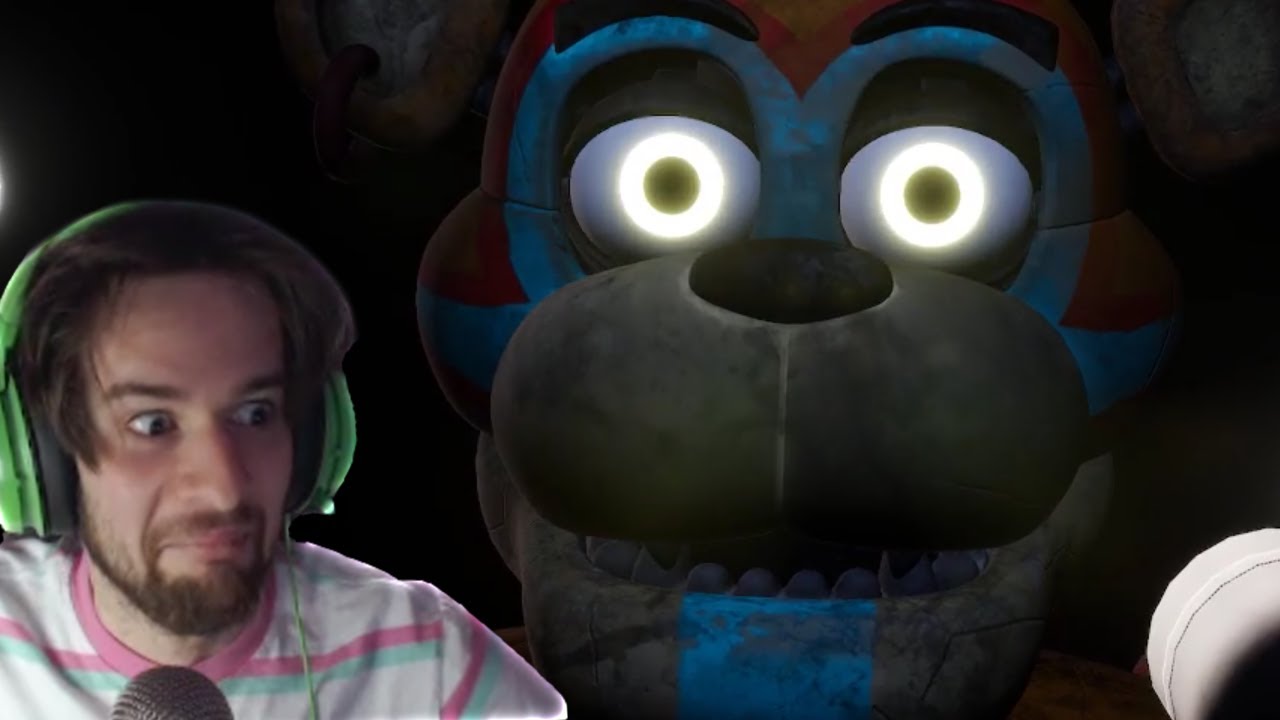 Freddy, personal space please.. FNaF Security Breach 