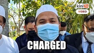 Download lagu Ebit Liew charged with 11 counts of sexual harassment
