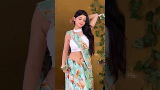 Thumak Thumak Riya Pandey Beautiful In Saree Riya Pandey Hot Reels