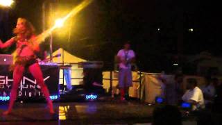 Hybridigital - Shiny Toy Guns - &quot;Le Disko&quot; (Boys Noize remix) @ Sunset Junction 2010 (3 of 4)