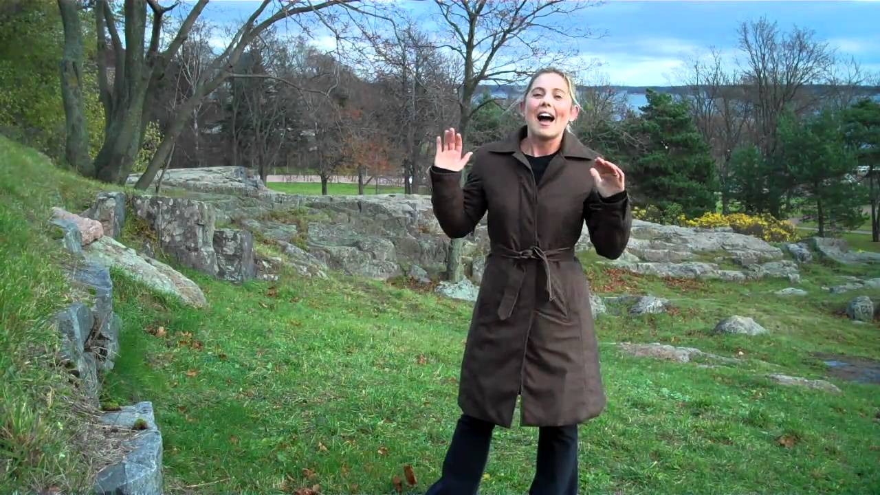 How to Eat What You Want & NOT Gain Weight When You Travel w/Laurel House