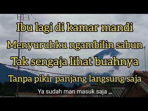 Lagi di ruang tamu