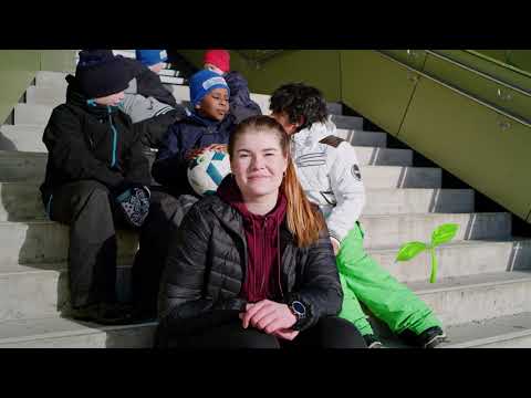 Video: Grunnleggende om batchfiler: 5 trinn Video: Grunnleggende om batchfiler: 5 trinn