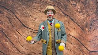 Simon juggling collage