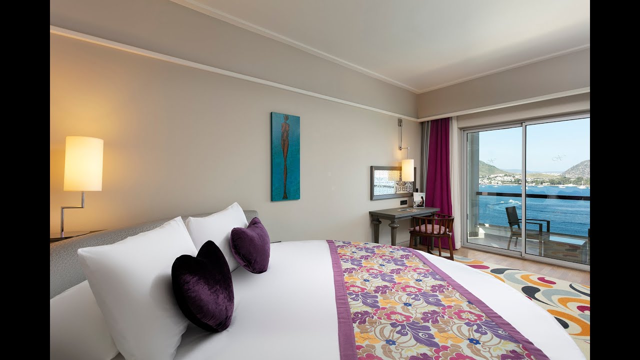 Romance Suite | Xanadu Island