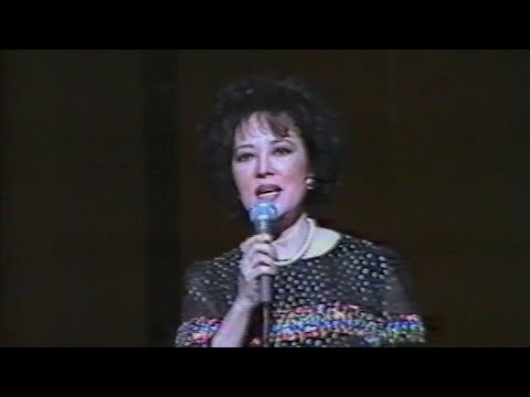 『蘇州夜曲』山口淑子 (李香蘭) のライブ歌唱　1981年2月15日　日劇サヨナラ FESTIVAL にて  ★山口淑子さん 61歳時