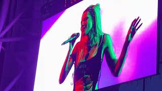 Halsey - Graveyard Live (Toronto Love + Power Tour 2022)