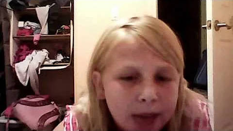 kaylee summers's Webcam Video from June 12, 2012 0...