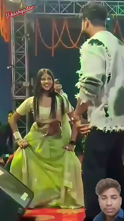 Priya Suhani stage show