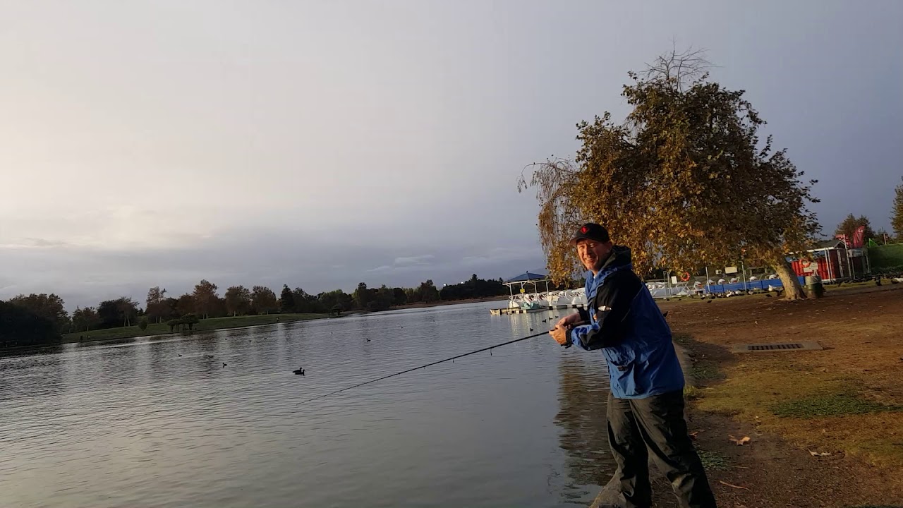 Fishing Balboa Lake. YouTube