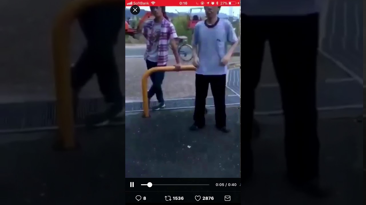 拳で抵抗する21歳さん がtwitterでバズる 撮影された聖地はどこ Aから始まる100のこと