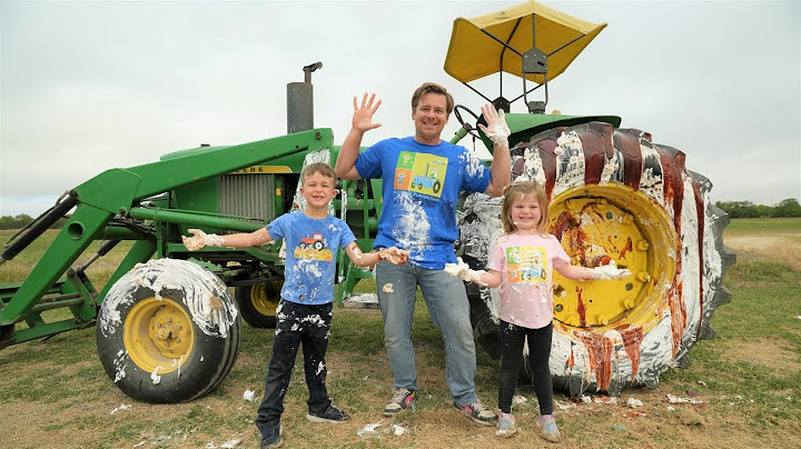 Making a real tractor SUPER dirty and washing it | Tractors for kids