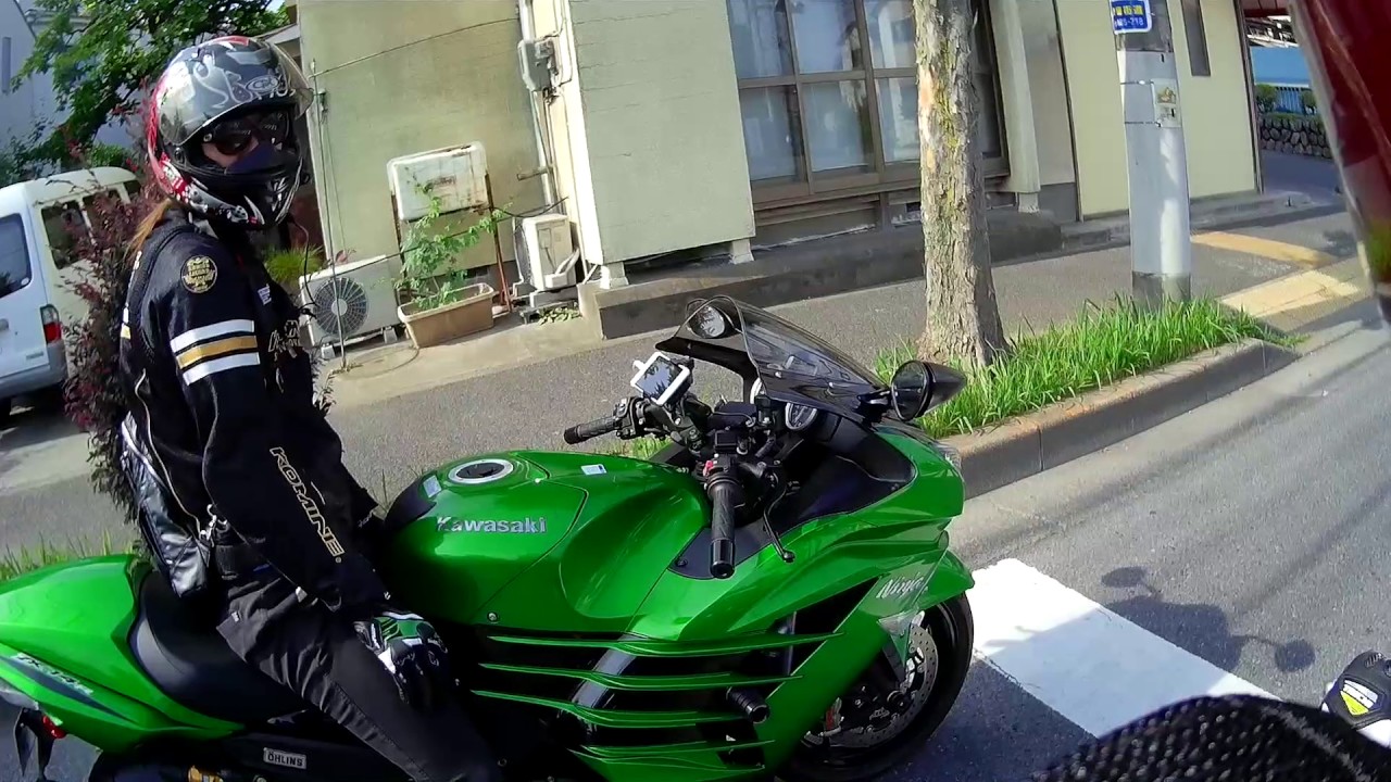 【バイク女子】 5 Ninja400バイク初心者女子とZx14Rが行く〜奥多摩湖帰り道 おはるみけまる TheWikiHow
