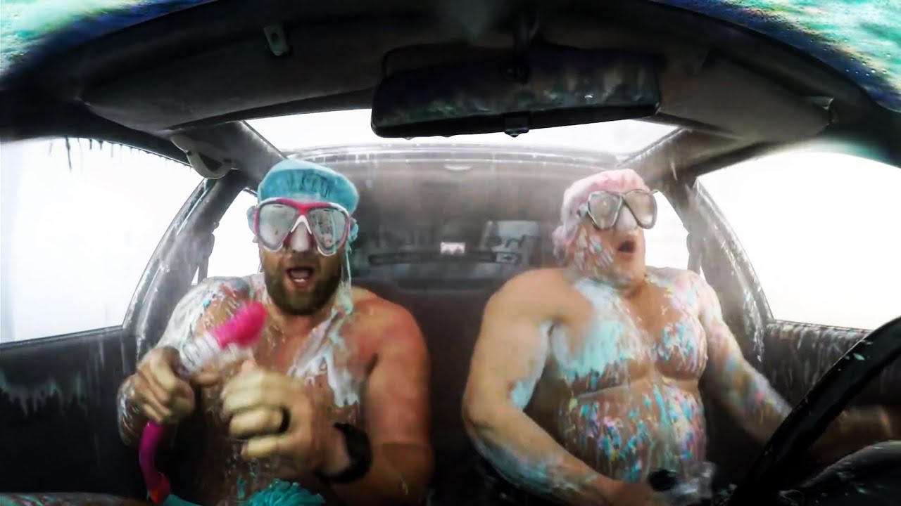 Челлендж по мойке машины в морозную погоду!!! (TheBellLife Bangs)