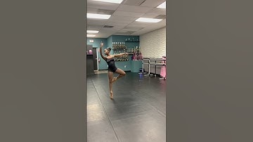Center Pointe Phrase | #balletdance #pointe #ballettraining #dancevideo #dancetraining