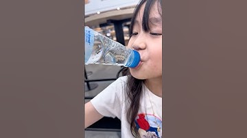 CHIPPY lần đầu uống nước ngọt có VIÊN BI - #chippy #shorts