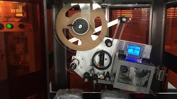 Flat labeling machine video