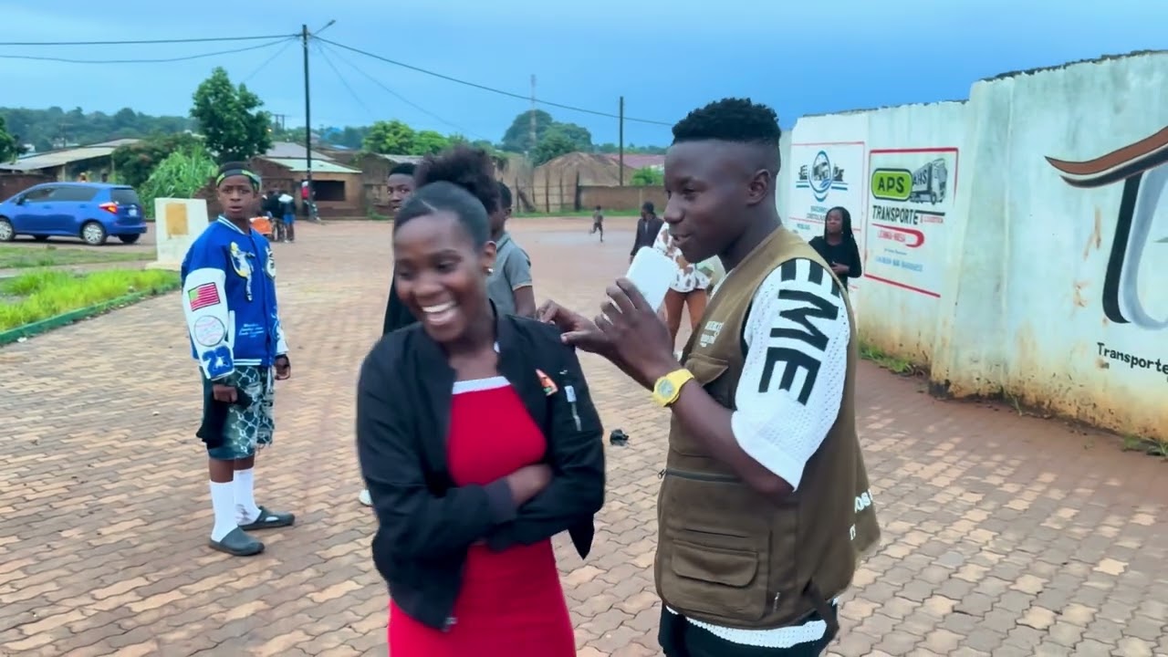 Casais negam-se em pleno dia 14 de fevereiro 💔