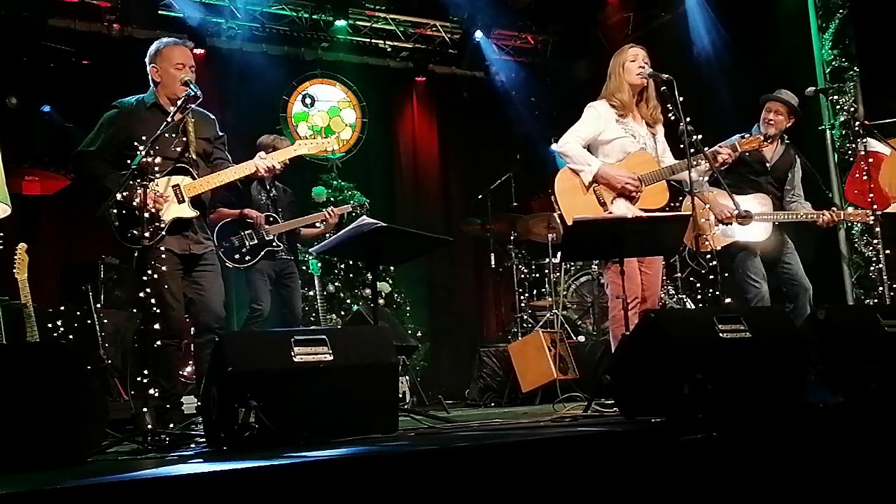 Hidden Agenda Deluxe with Suzanne Jarvis