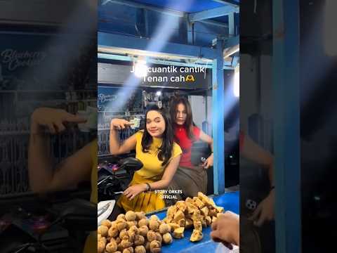 Siska Amanda Dinda Teratu lagi jajan