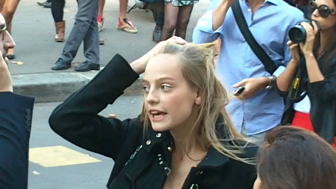 Model Ine NEEFS @ Paris Fashion Week September 2014 / Marant