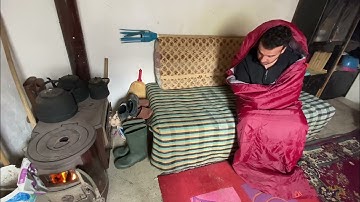 Trapped in a Deadly Snowstorm -45F Snowstorm and wolves, I