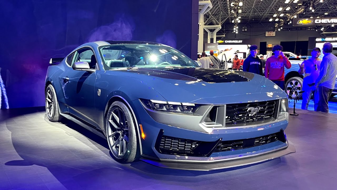 2024 FORD Mustang Dark Horse/Convertible First Look in 4K at New York