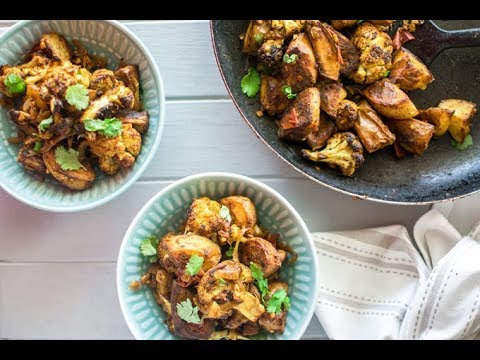 Aloo Gobi (Potato and Cauliflower Curry) Vegan