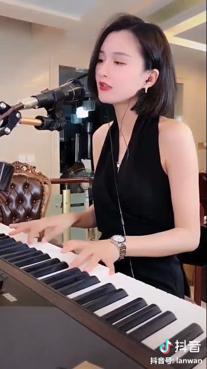 《萍聚》美女藍萬 鋼琴彈唱