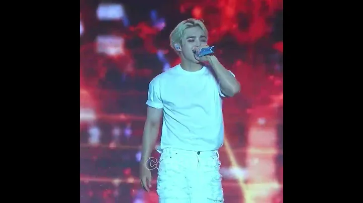 That chest pump tho🥵🤤He's so hot🔥#seventeen #scoups #hot #the8 #mingyu #dk #hoshi #woozi #jun #dino