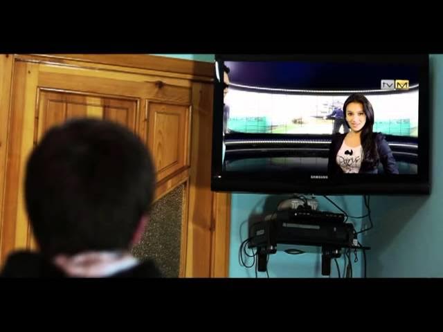 Chiroyli qoshni bilan aldash porno video