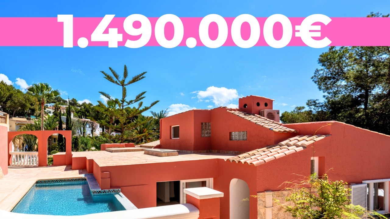 Esta Casa tiene 2 Casas por 1.490.000€ en Costa de la Calma