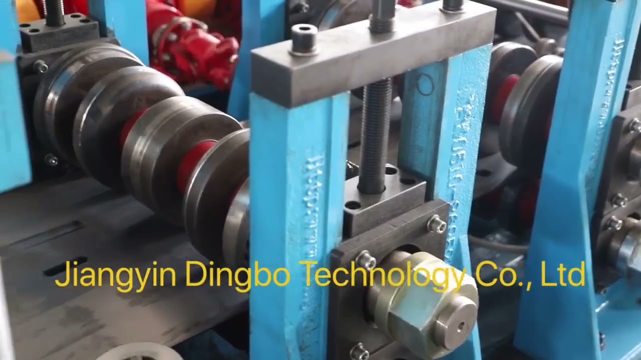 Highway Guardrail Roll Forming Machine for Two and Three Wave Designs - Custom Options Available