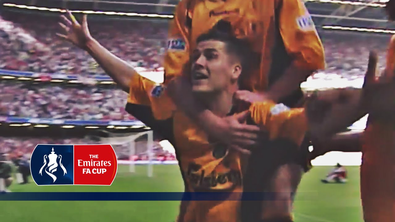 Michael Owen S Late Goal Wins The Fa Cup For Liverpool From The Archive Youtube